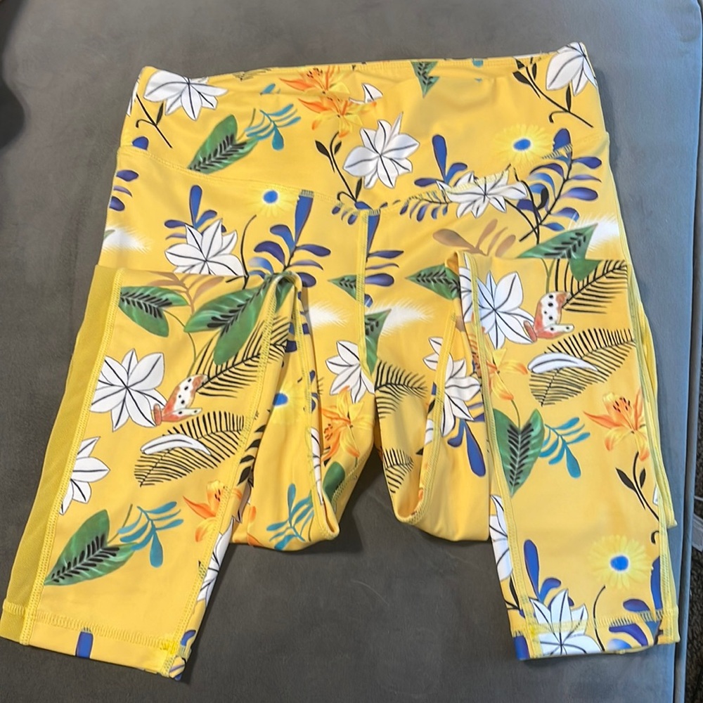 Zyia Leggings